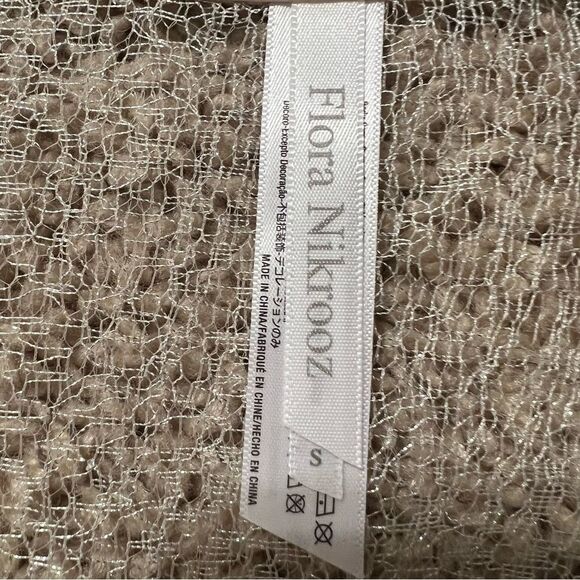 Flora Nikrooz Showstopper Satin Robe Size S Champagne Satin Lace Bridal NWT - Picture 14 of 16